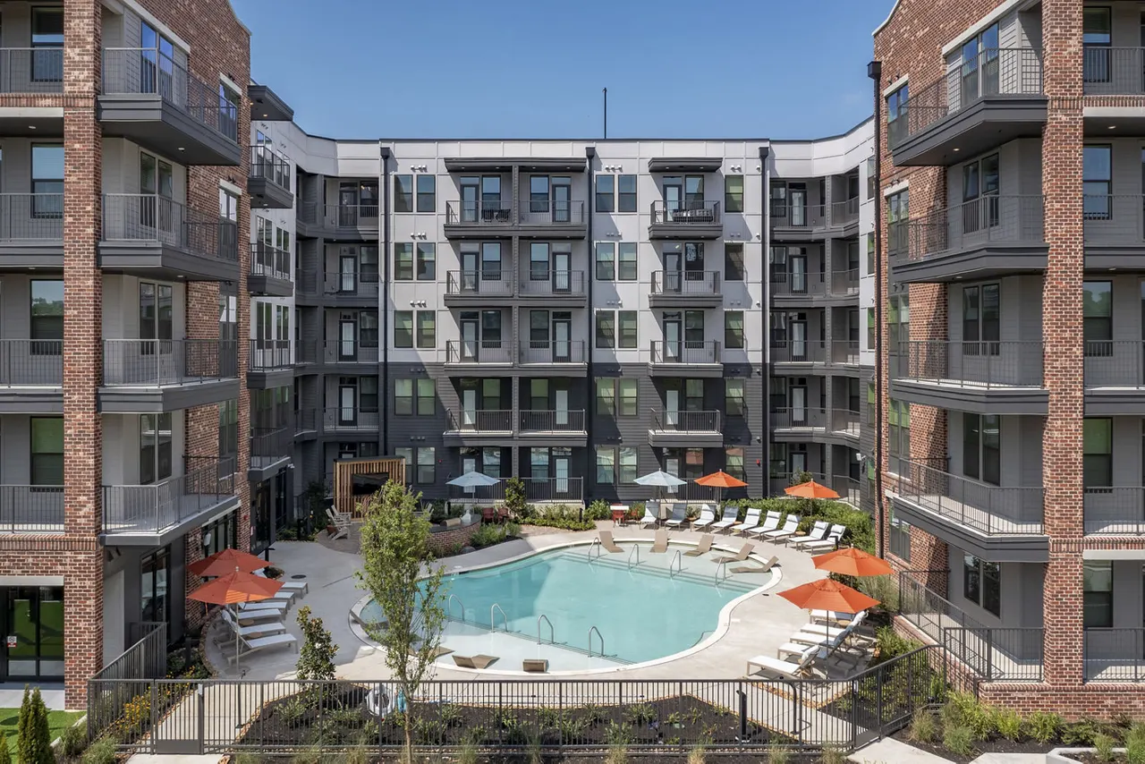 Apex Riverstone