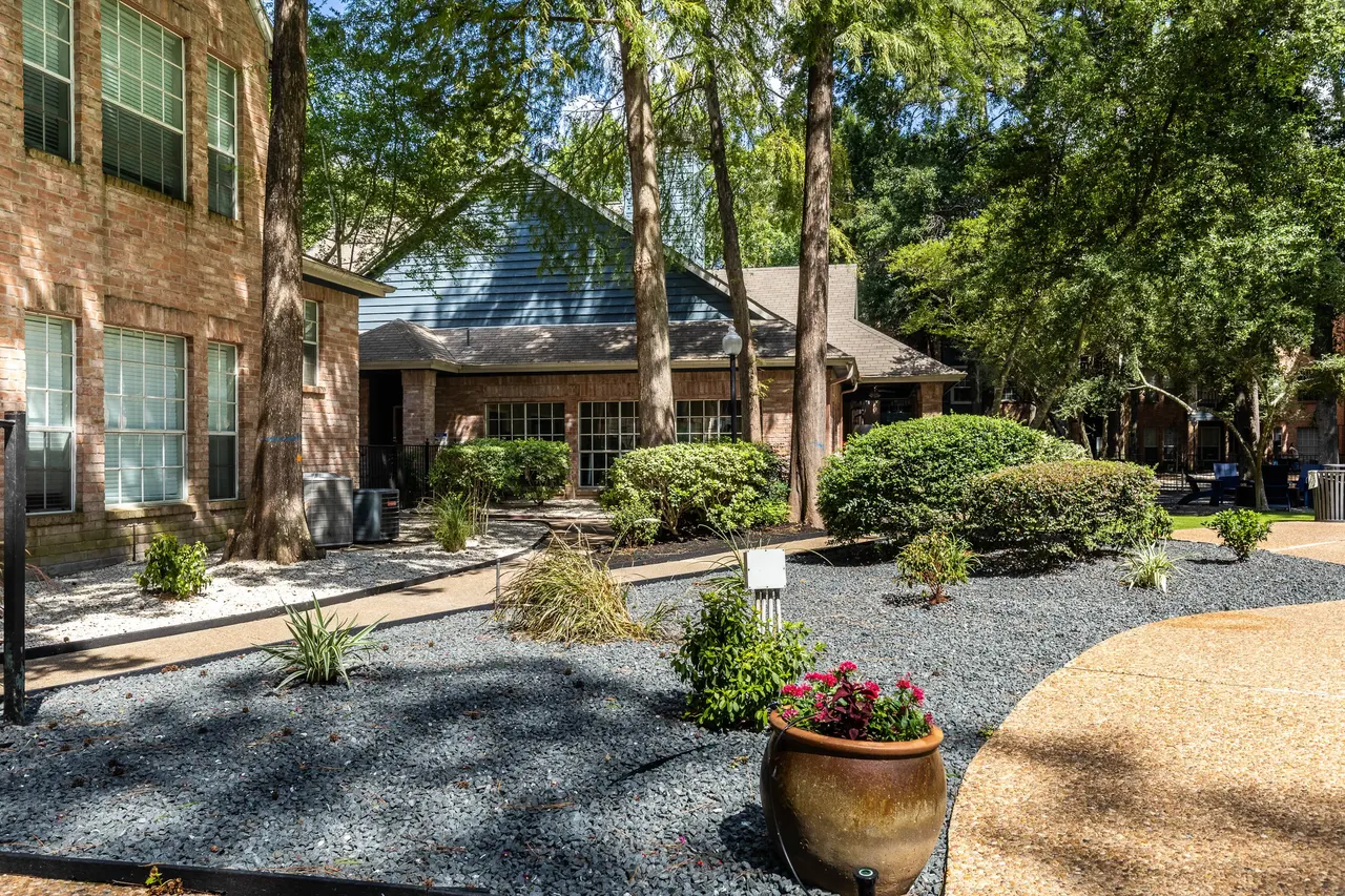 Champions Park Apartments
