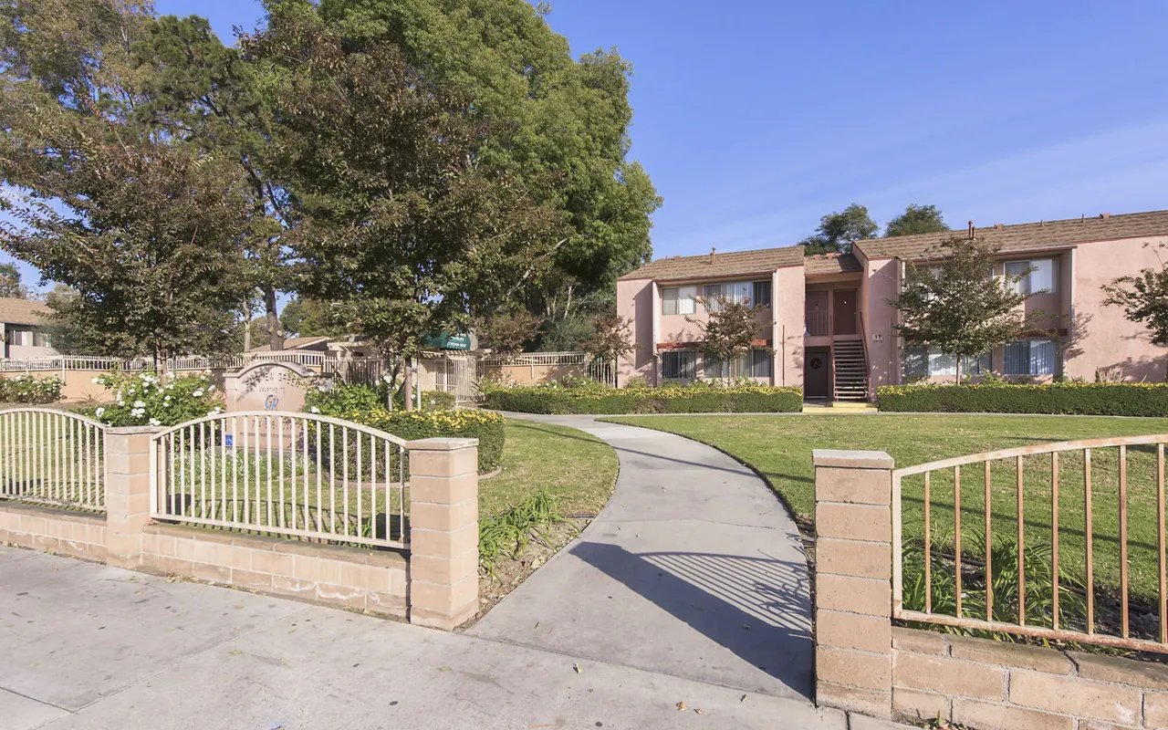 Fairview Green Apartments