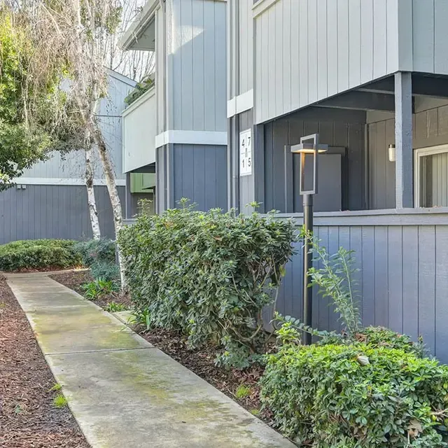 Oak Pointe Apartments