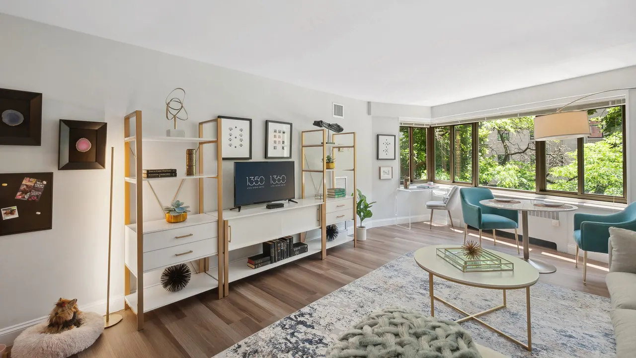 1350 North Lake Shore Drive Apartments