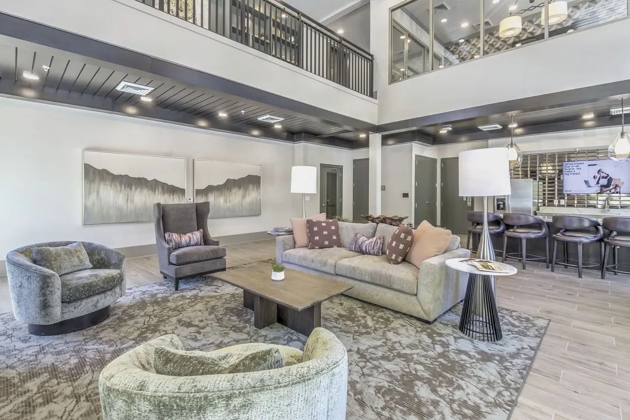 Enclave Piney Mountain