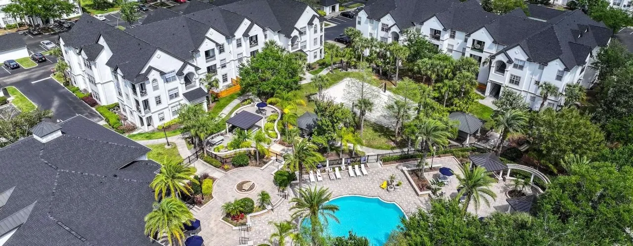 Grandewood Pointe