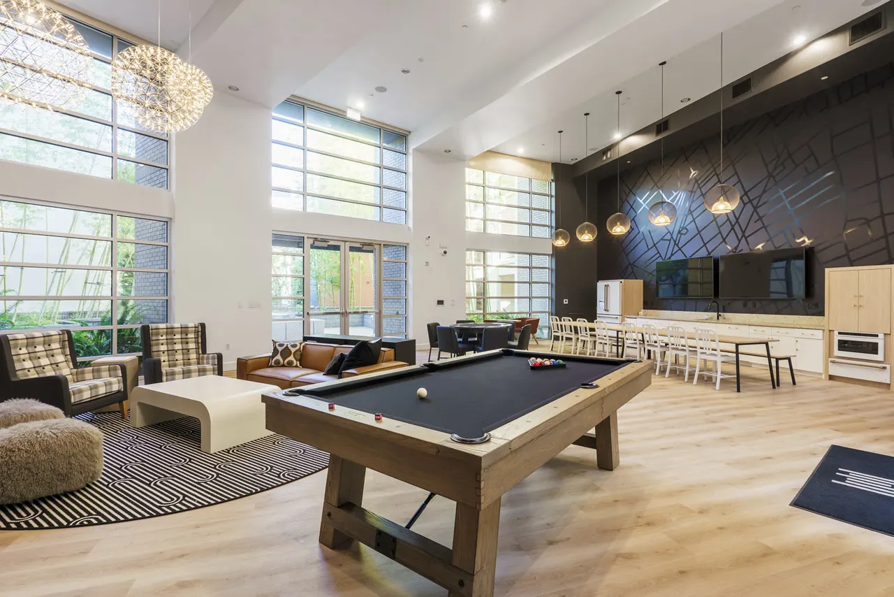 Mosaic Apartments
