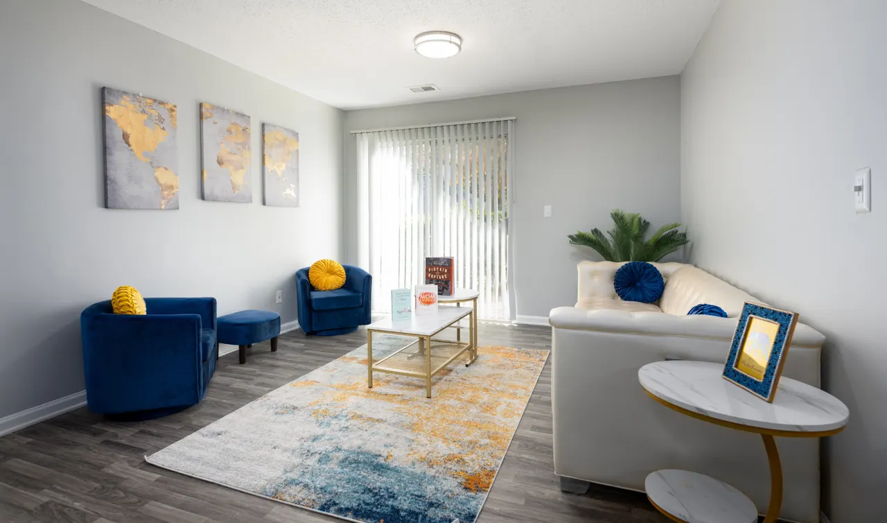 Sedgefield Square Apartments