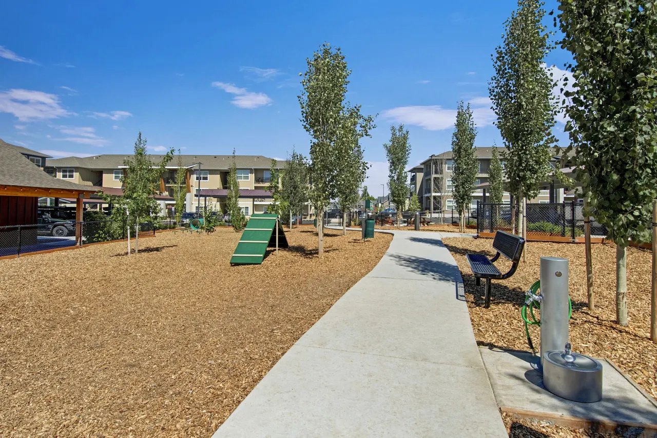 Seasons at Farmington Reserve