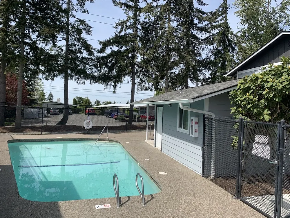 Silverwood Park Apartments