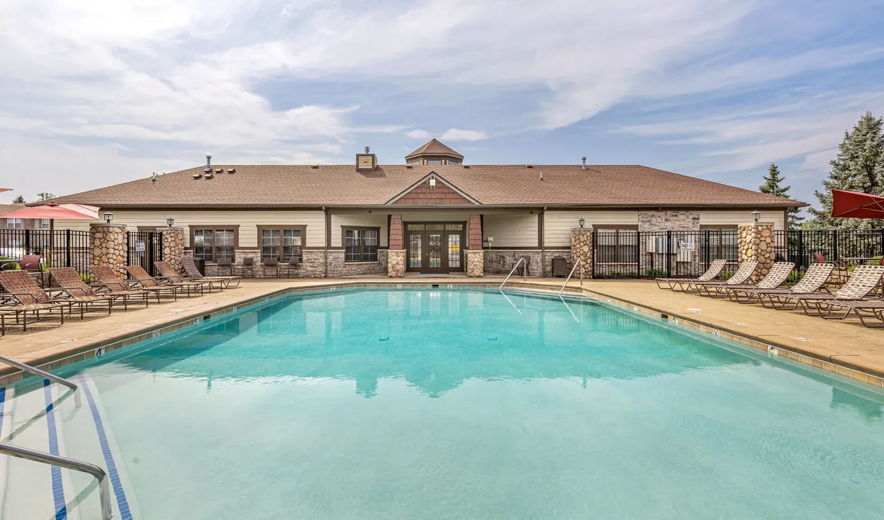 Dakota Ridge Apt