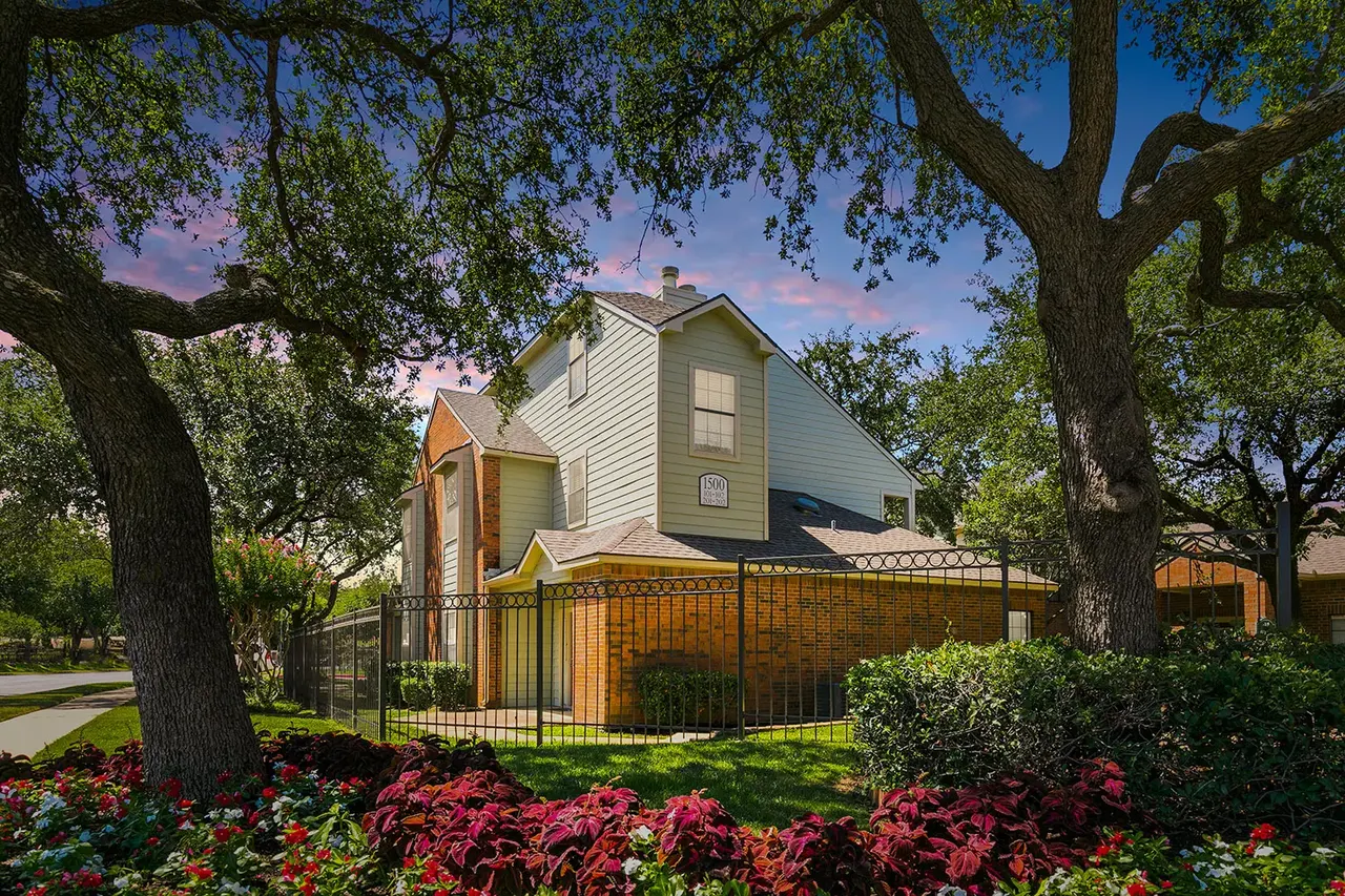 Forest Park Apartments