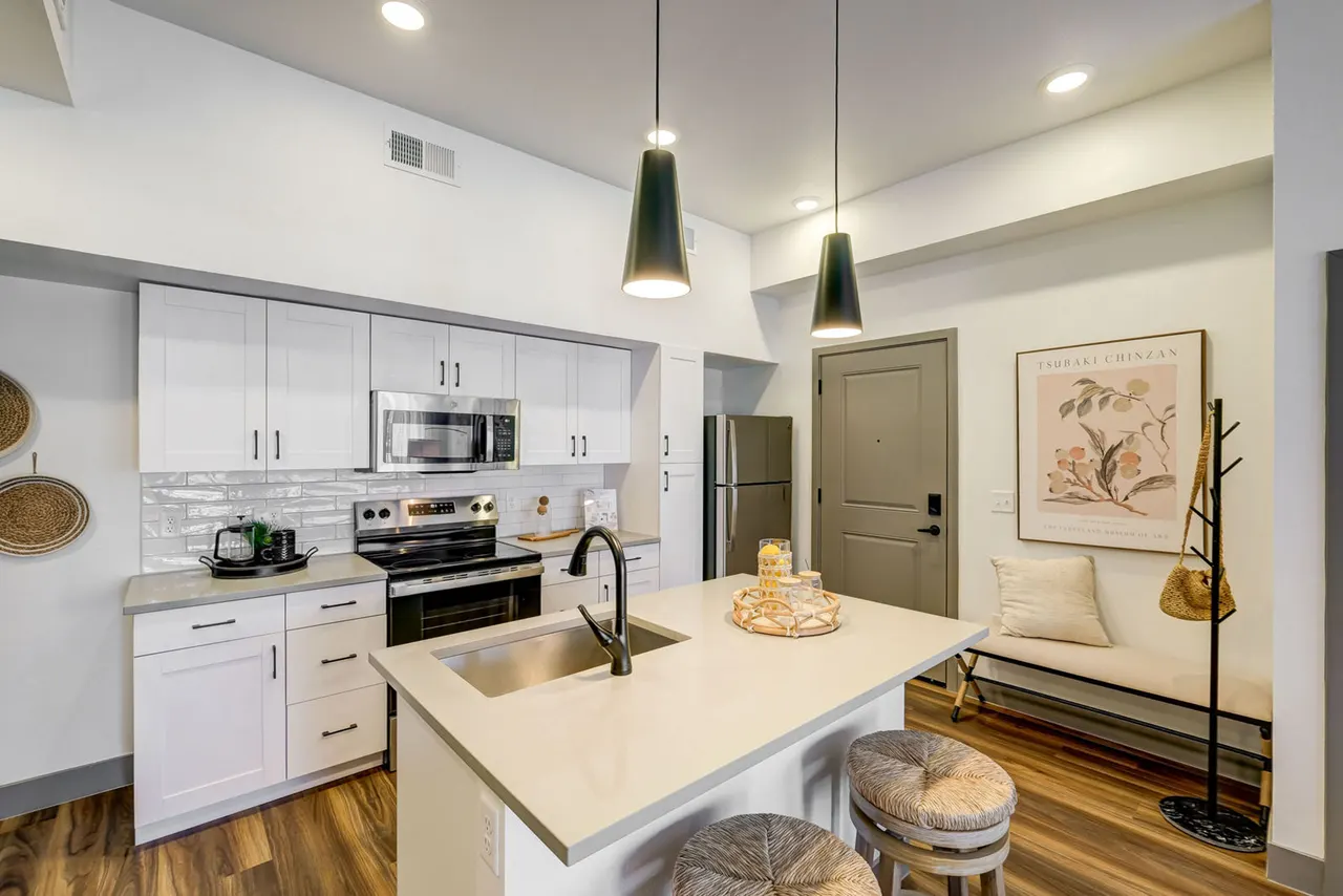 Fairway Lane Apartments