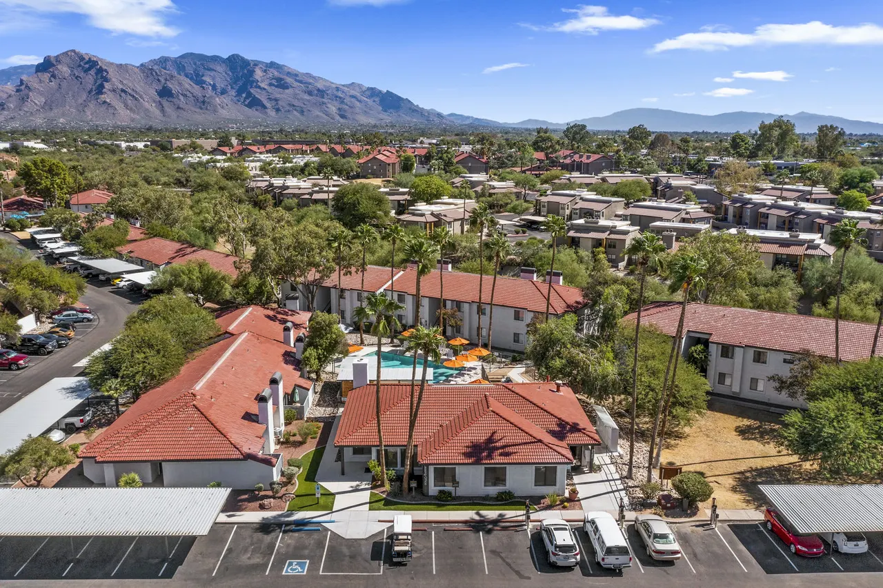Desert Shadows Apartments