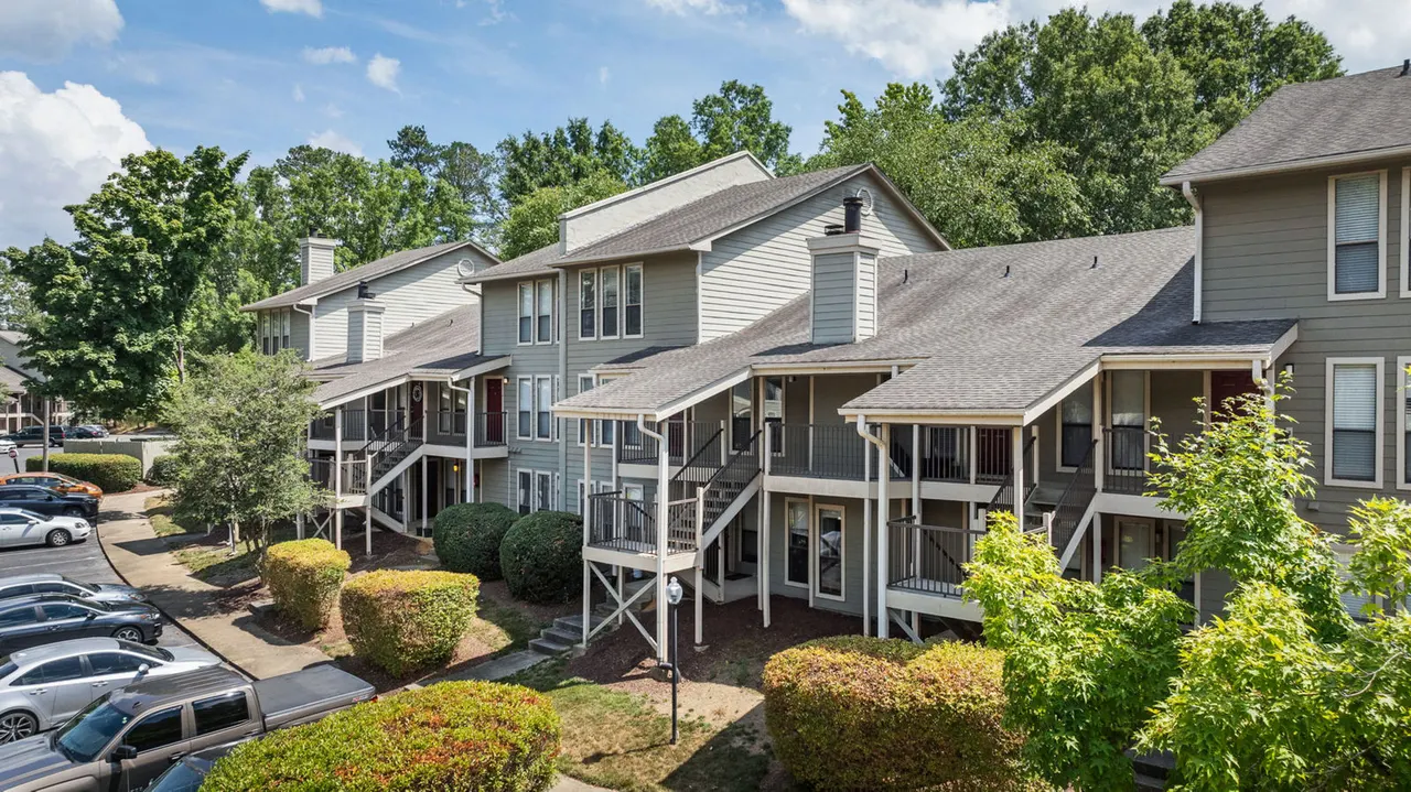 Shadowood Apartments &amp; Lofts