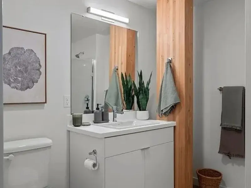 Heartwood Apartments