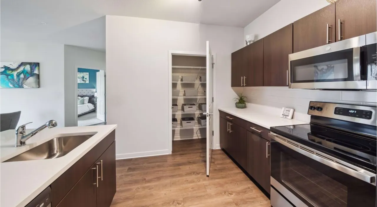 Carrick Bend Apartments