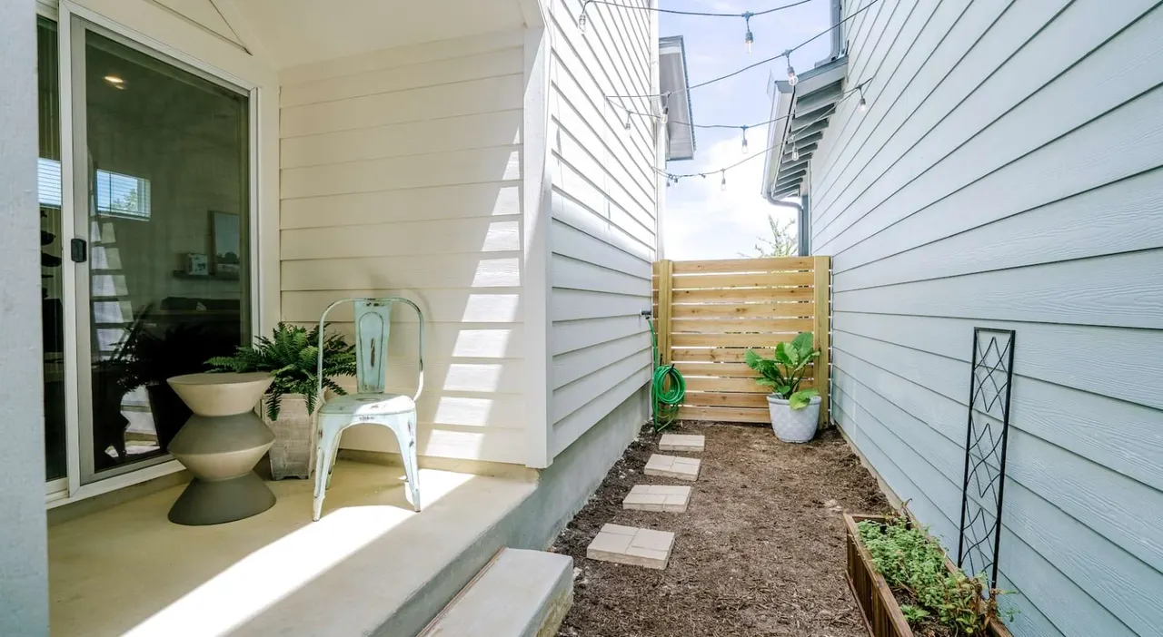 Birdsong Apartments at Leon Springs