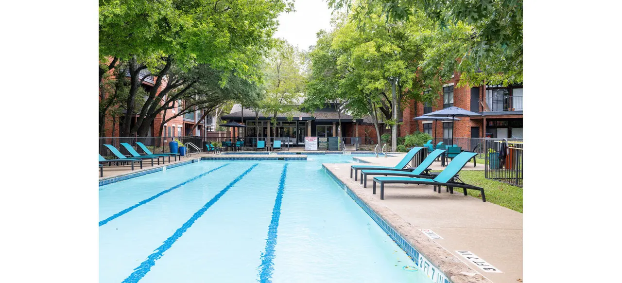 Hardrock Canyon Apartments