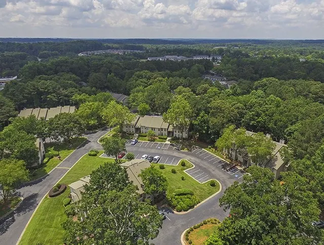 East Perimeter Pointe
