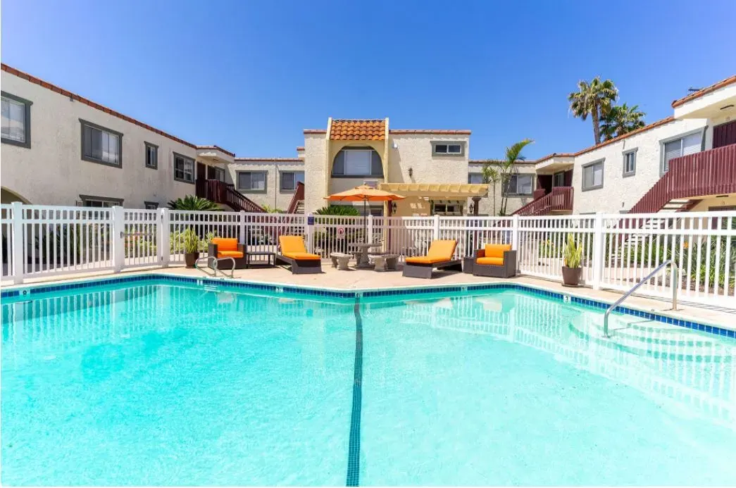 Carlsbad Coast Apartments