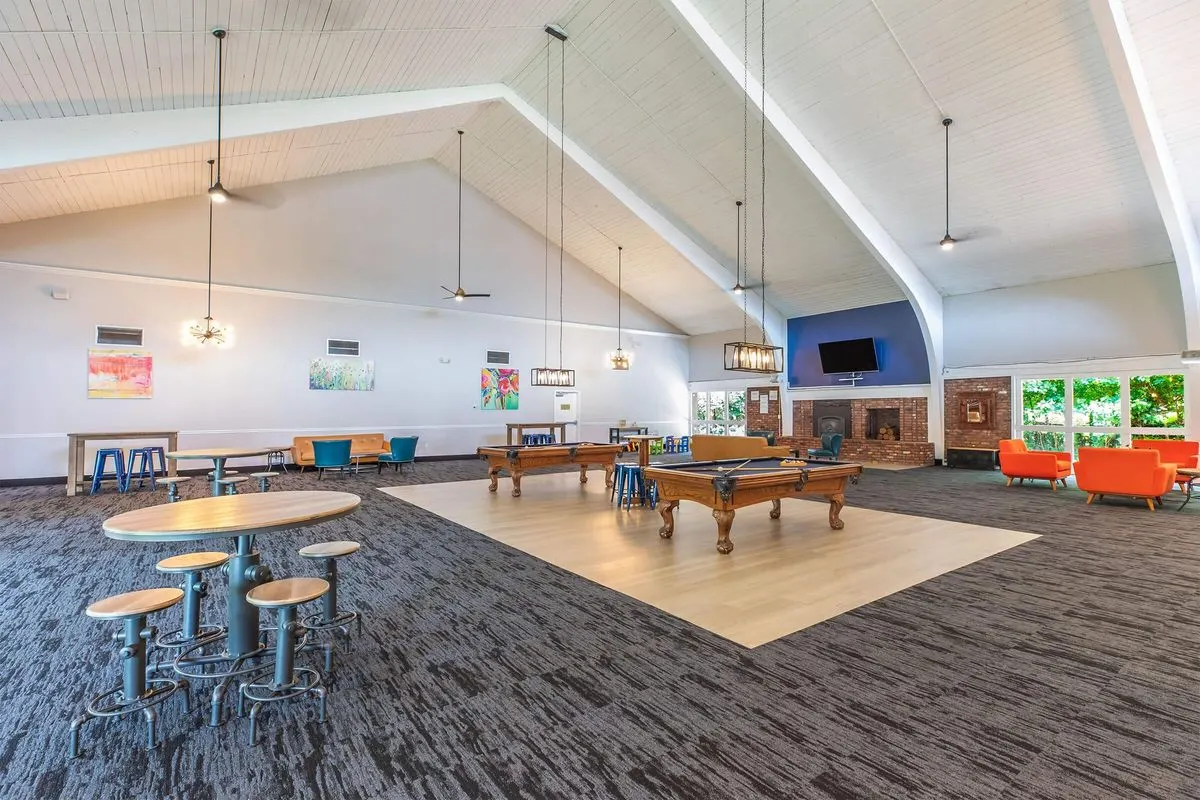 WoodCliff Estates Apartments