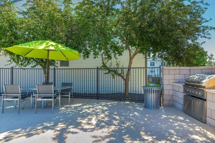 Stratus Townhomes