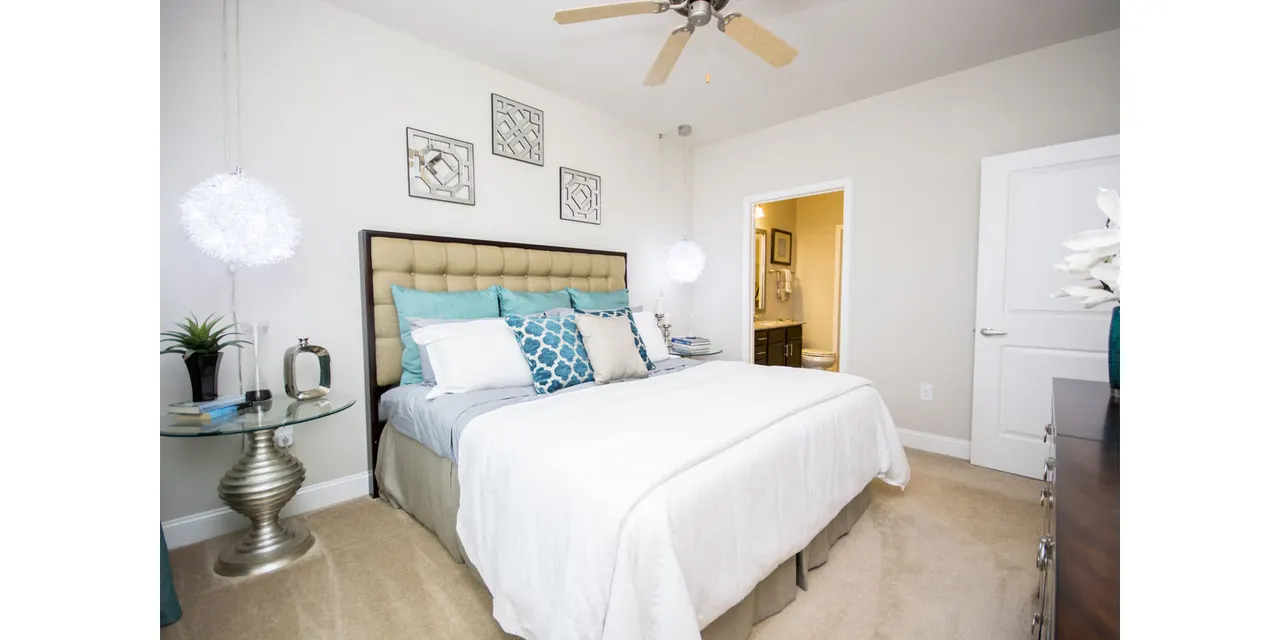 Tryon Place Apartments