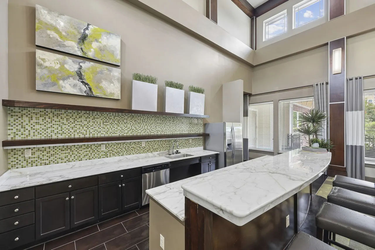 Stone Pointe