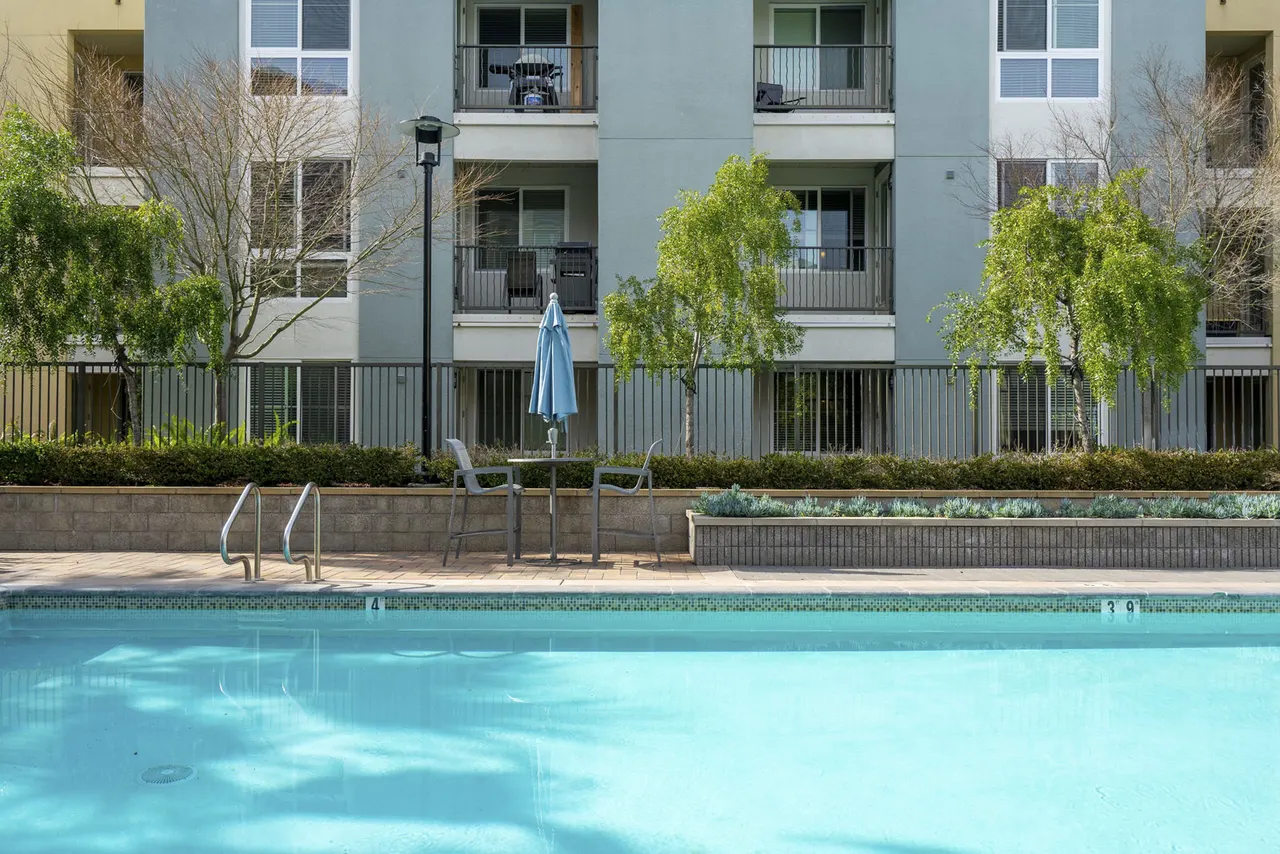 Mosaic Apartments