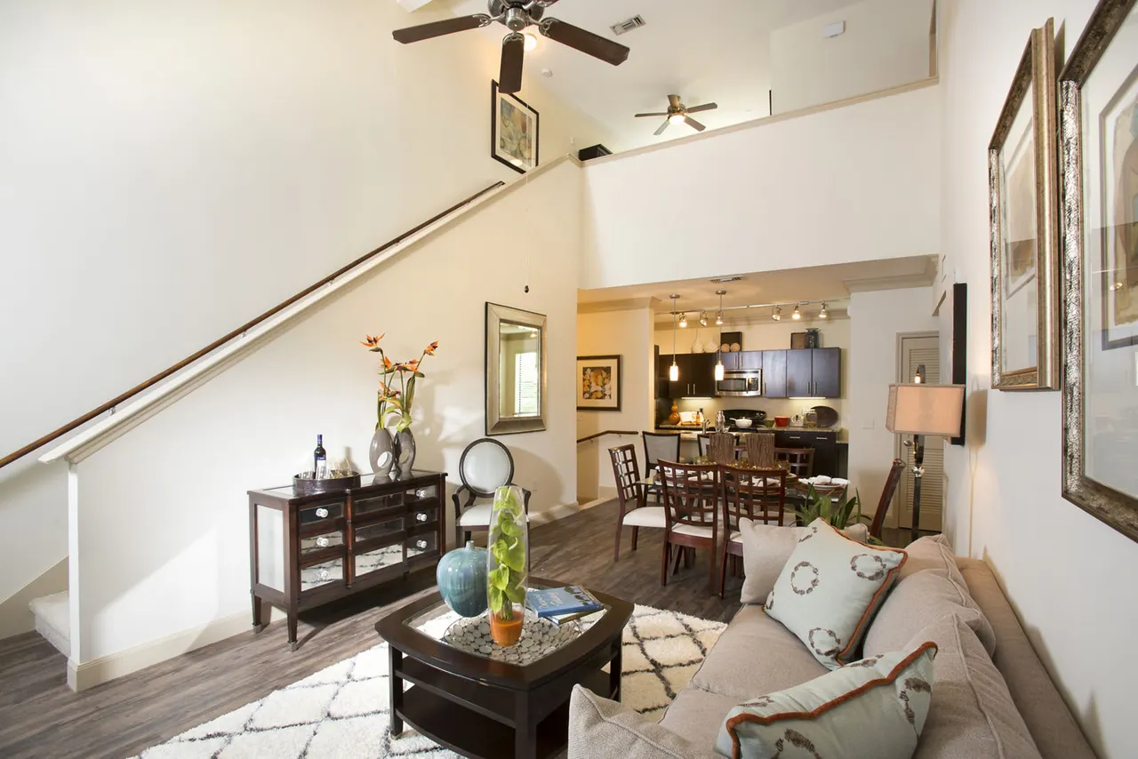 Braeswood Place
