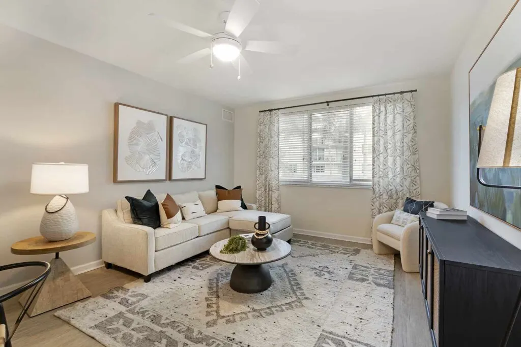 Bell Sunrise Apartments