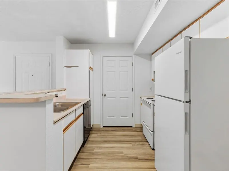 Shaw Mountain Apartments