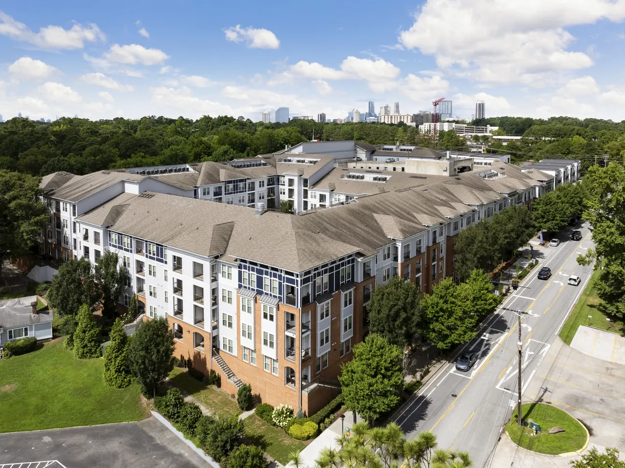 Alta Brookhaven Apartments
