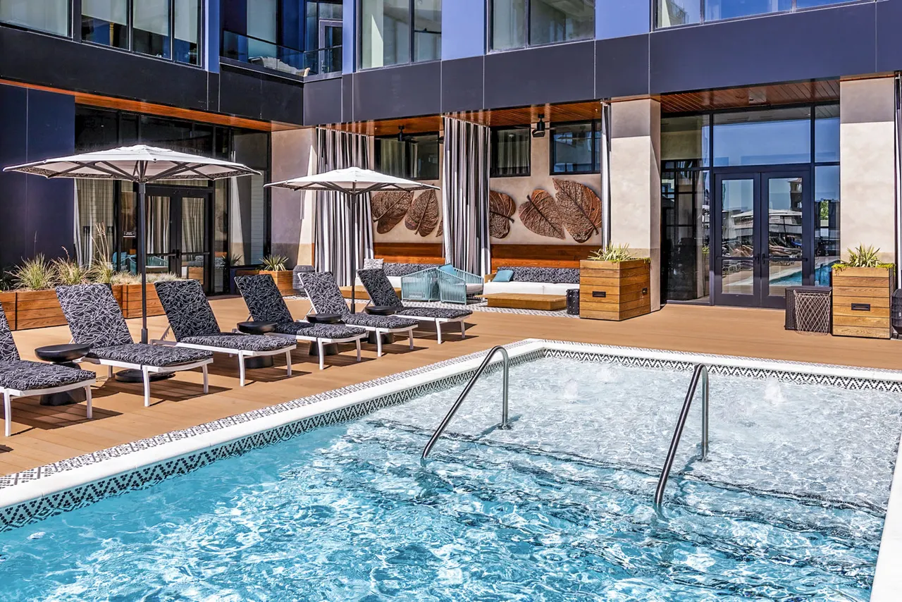 Fallyn Apartments