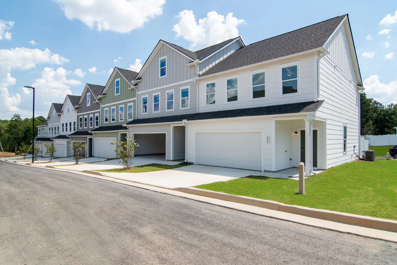 Summerwell Parkway Village