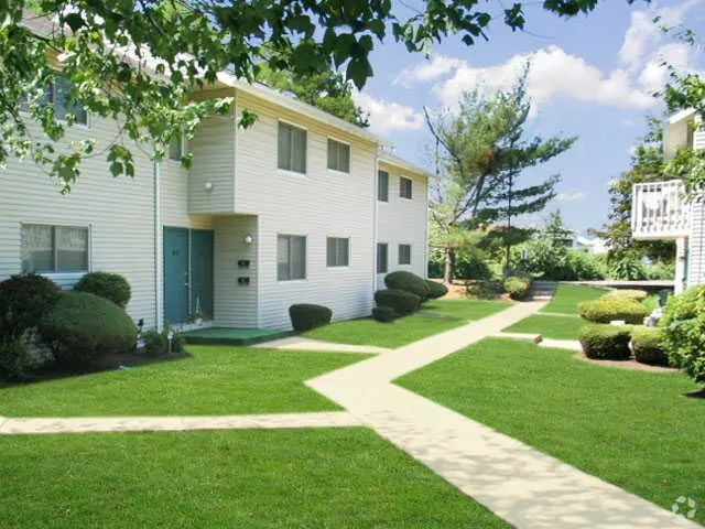 Cedar Village Apartments