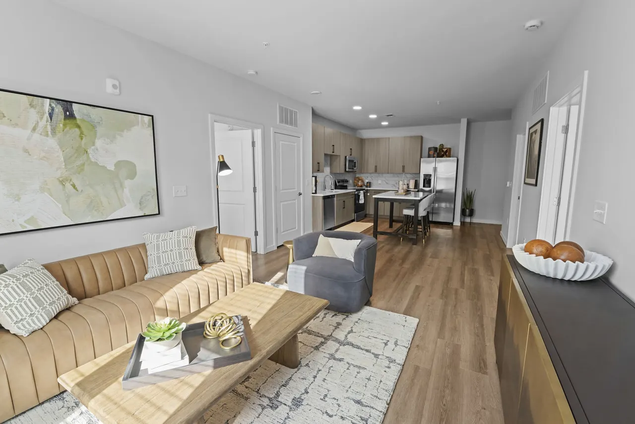 Perimeter Pointe Apartments
