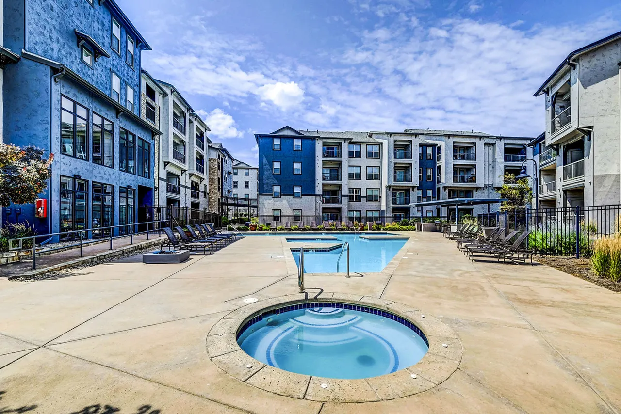 Avana on the Platte Apartments