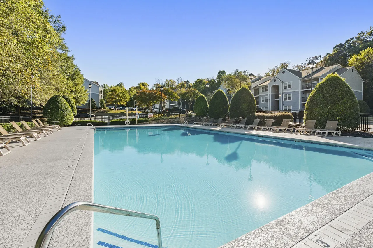 The Overlook Apartments