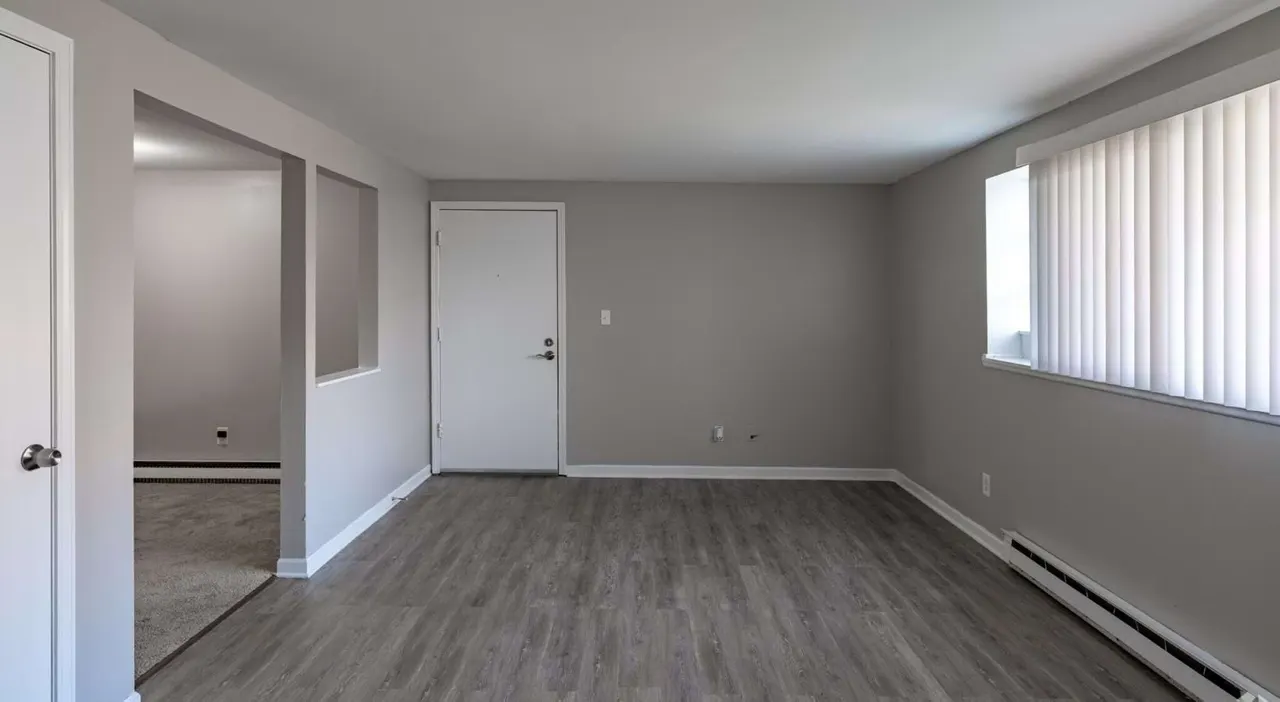 Creekside Village Apartments