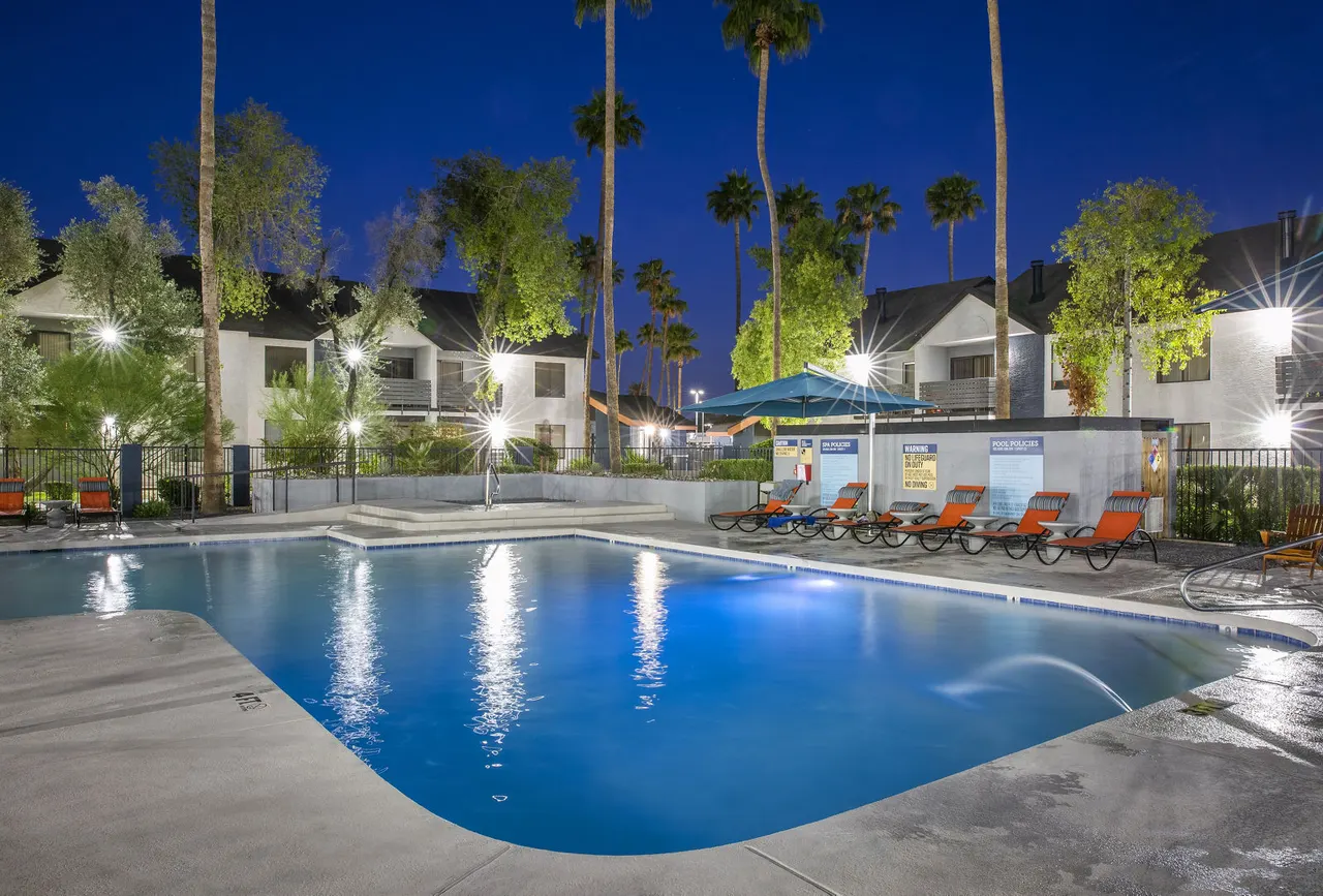 Off Broadway Apartments