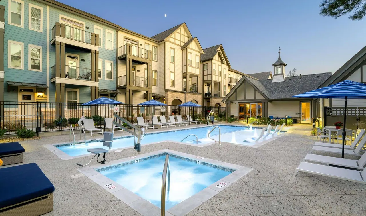 Oakbrook Townhomes