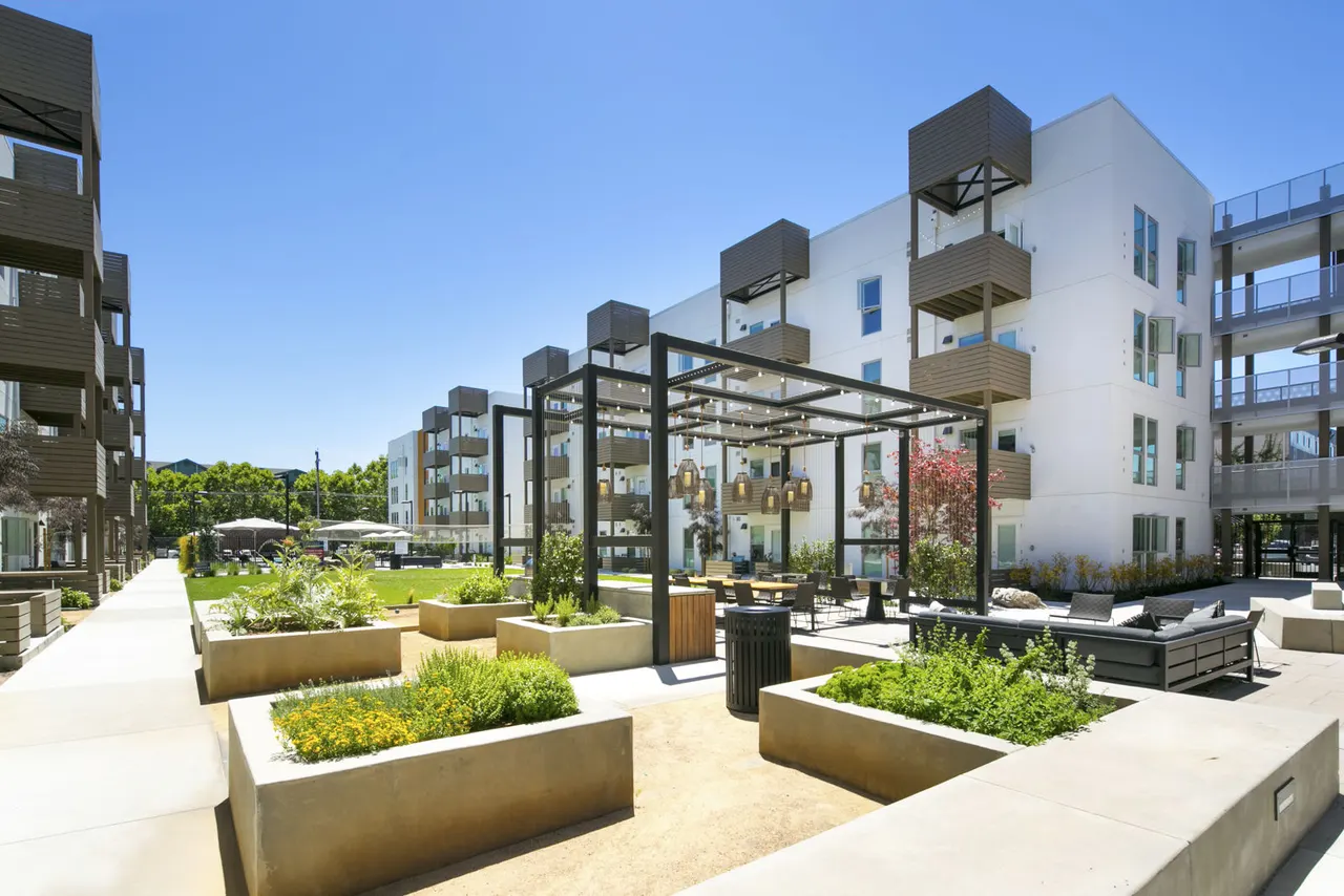 Foundry Commons