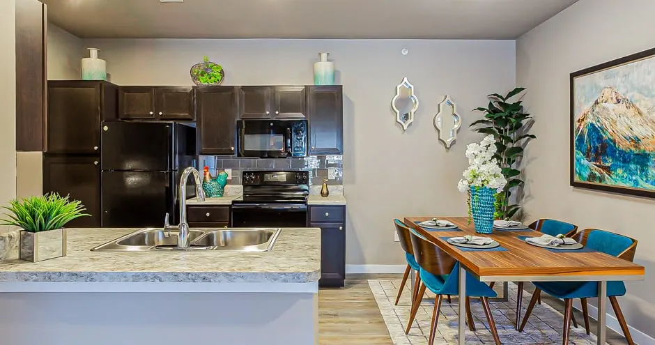 Paragon Westover Hills Apartments