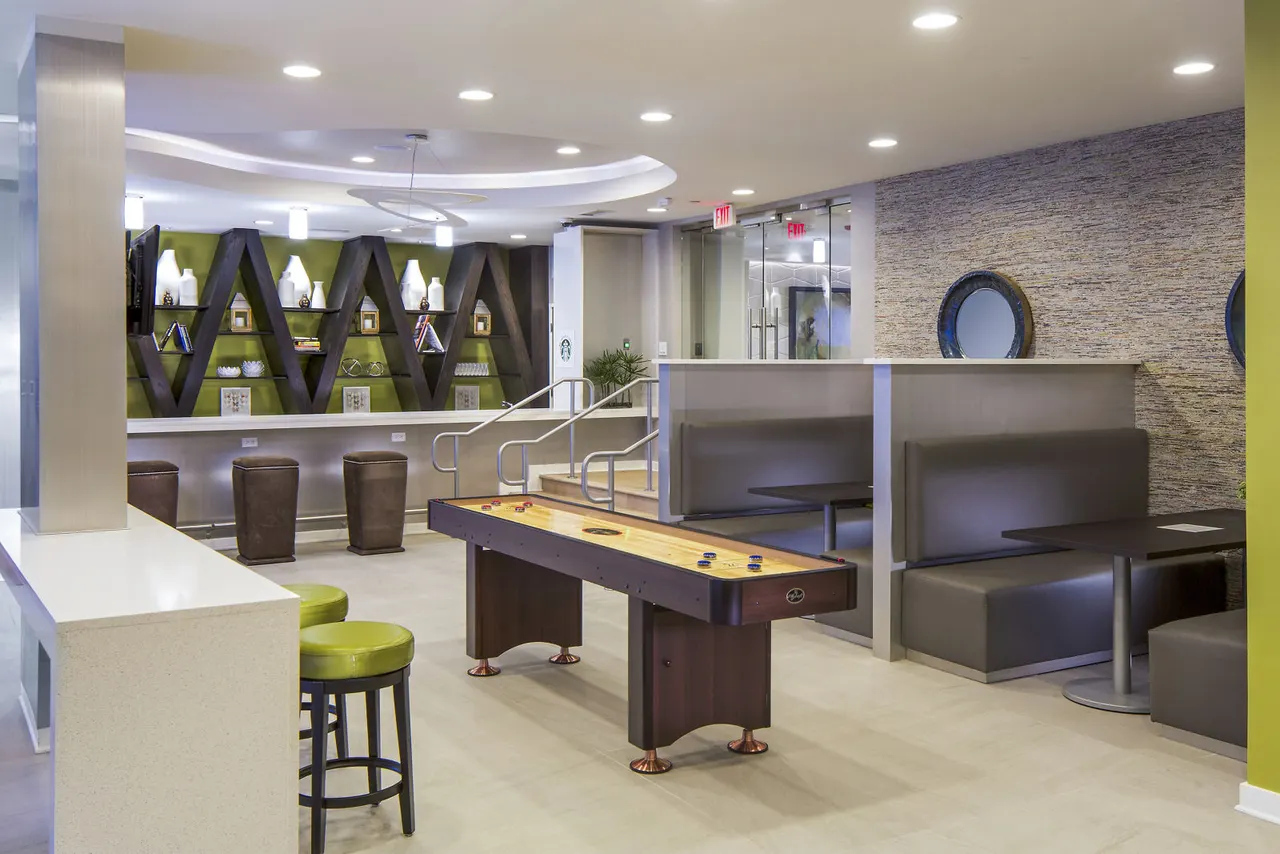 1377 Brookhaven Apartments