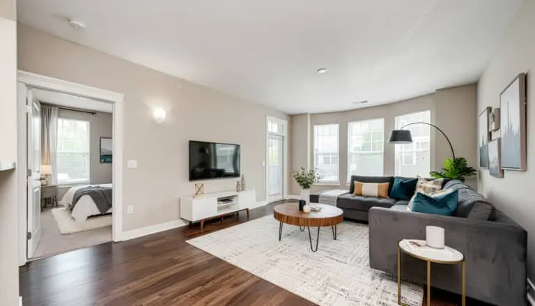The Hamilton Luxury Apartment Homes
