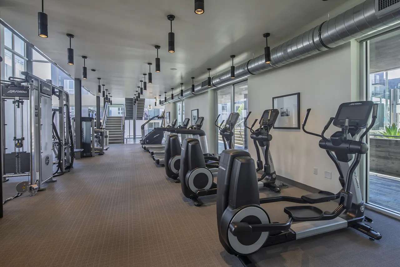 Aliso Apartments