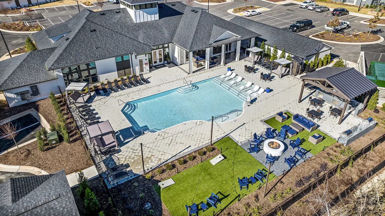 Arlow at Blue Ridge Apartments