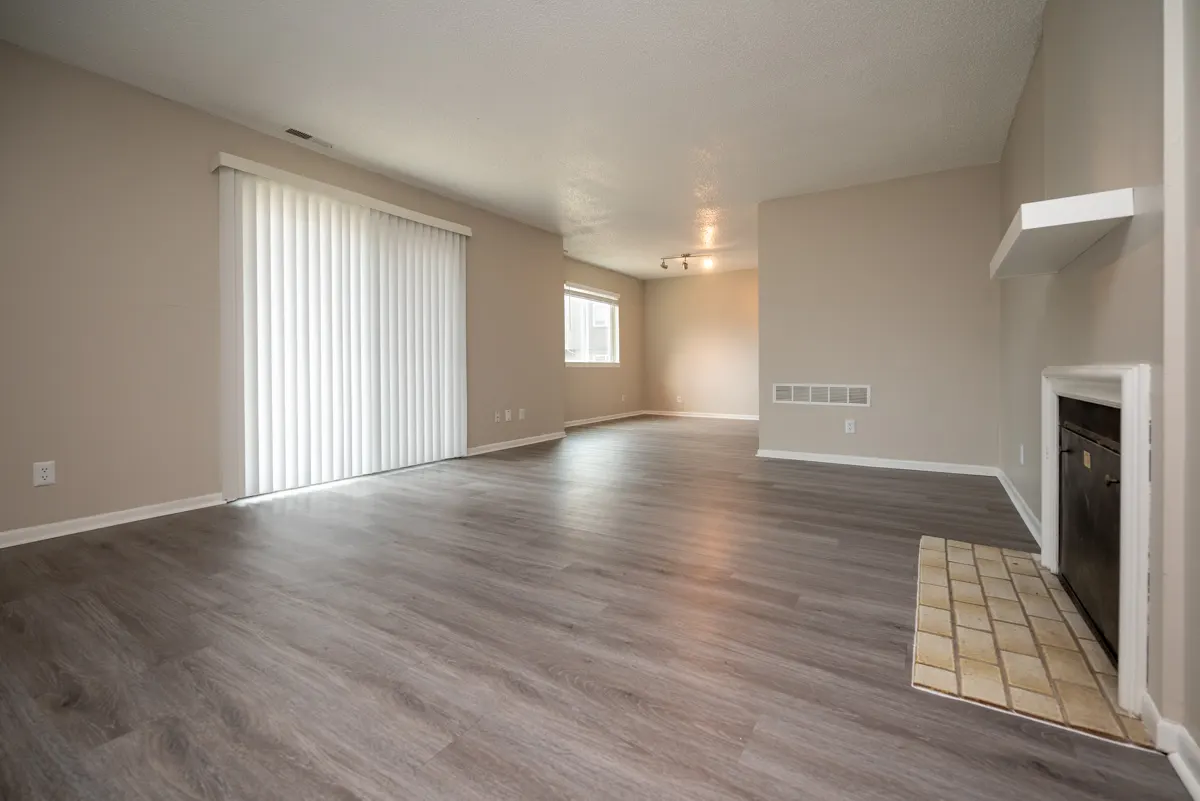 Windchase Flats & Townhomes