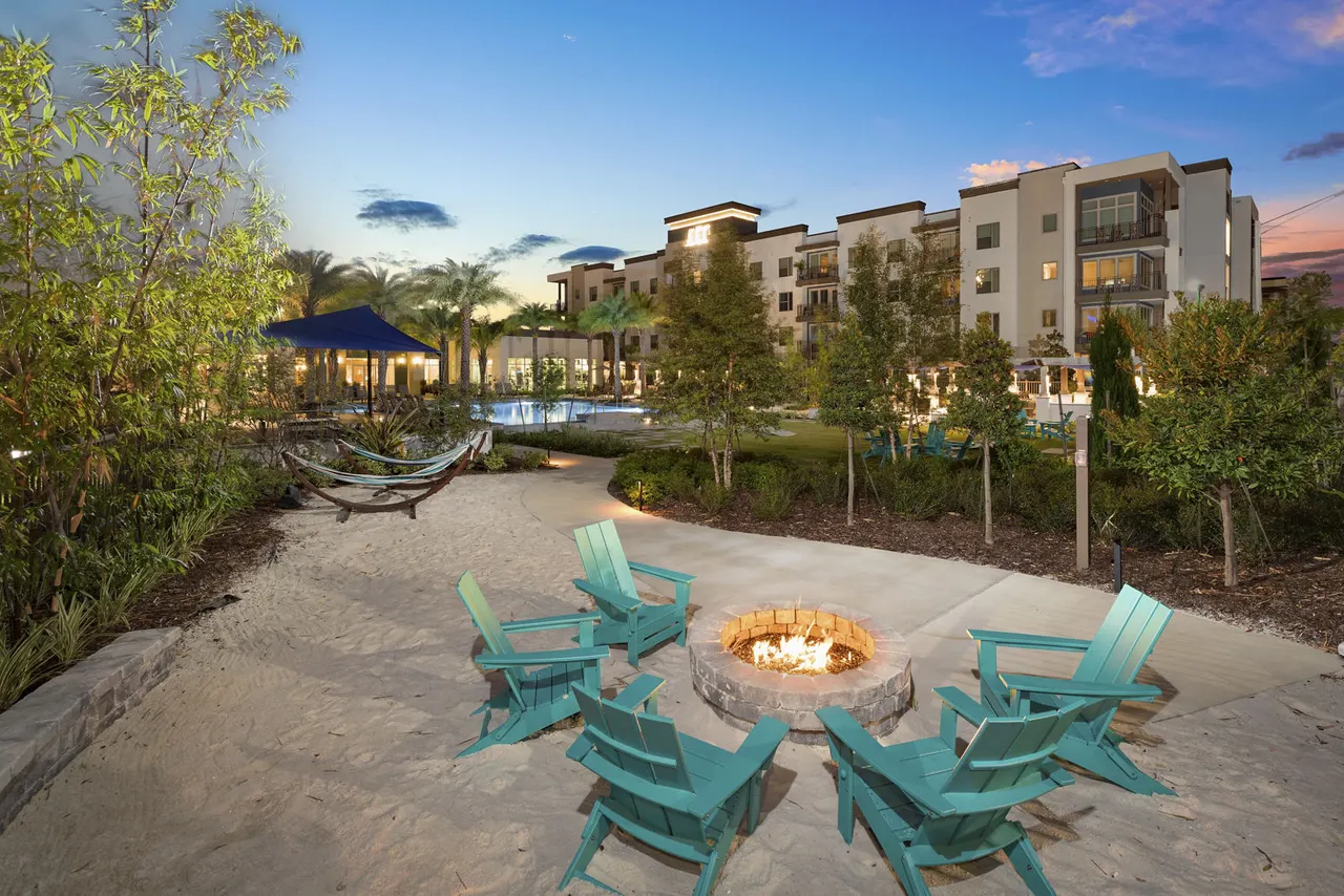 SUR Southside Quarter Apartments