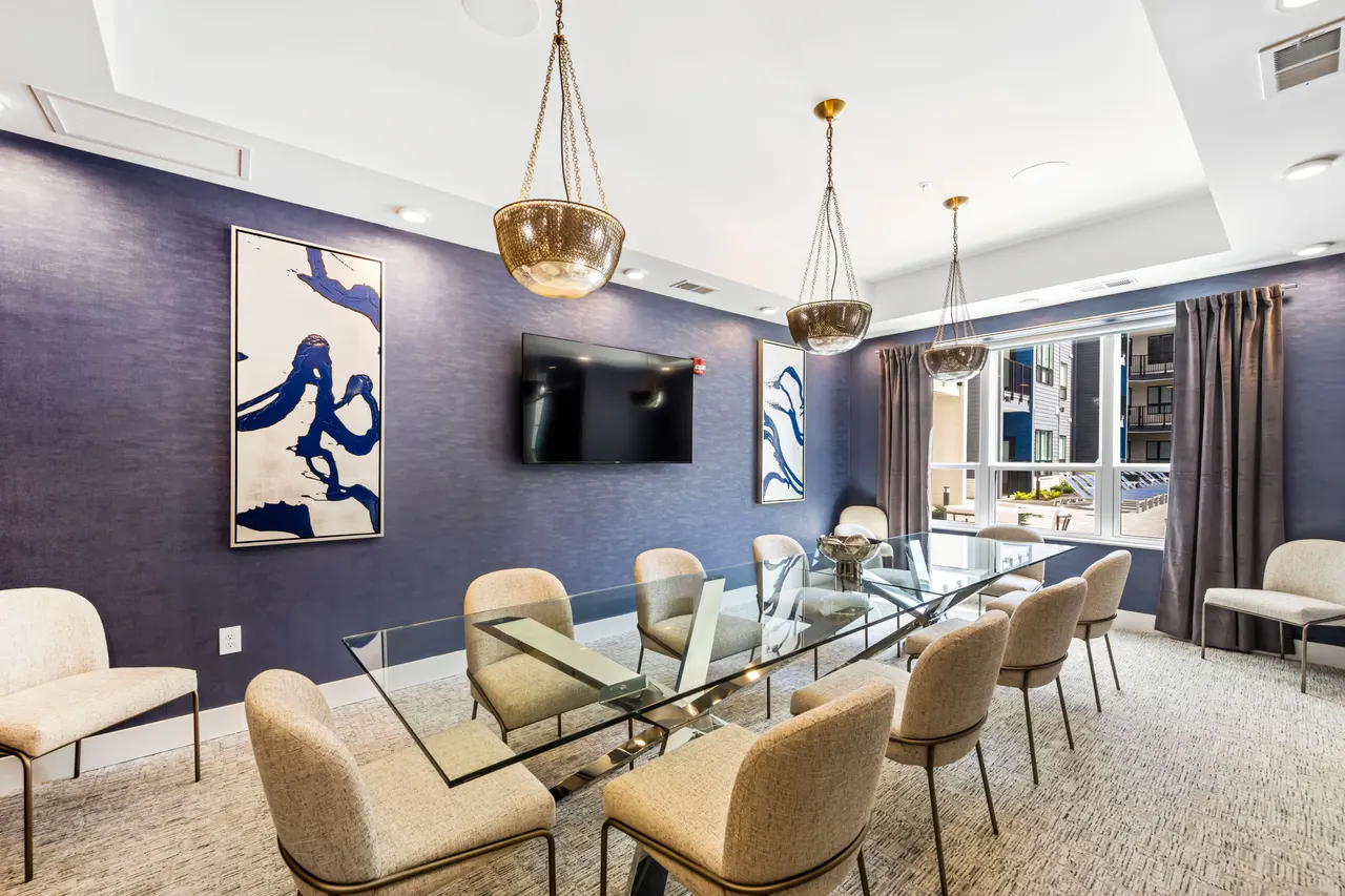 Aspire Kenwood Apartments