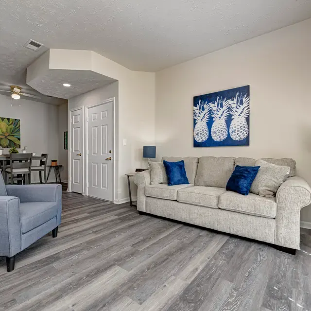 Autumn Chase Apartments